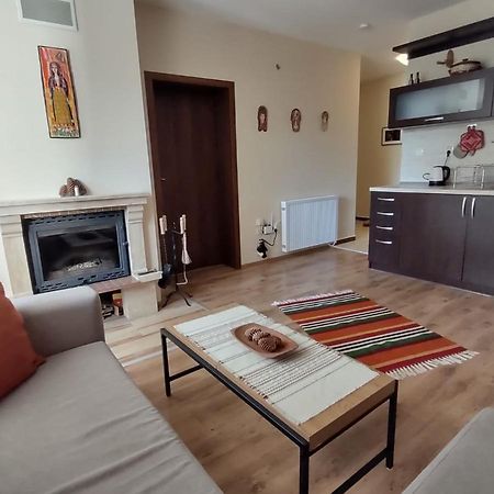 Family Apartment "Cosy Nature" Smolyan Eksteriør billede